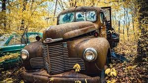 The Hidden Dangers of Leaving Junk Cars Abandoned